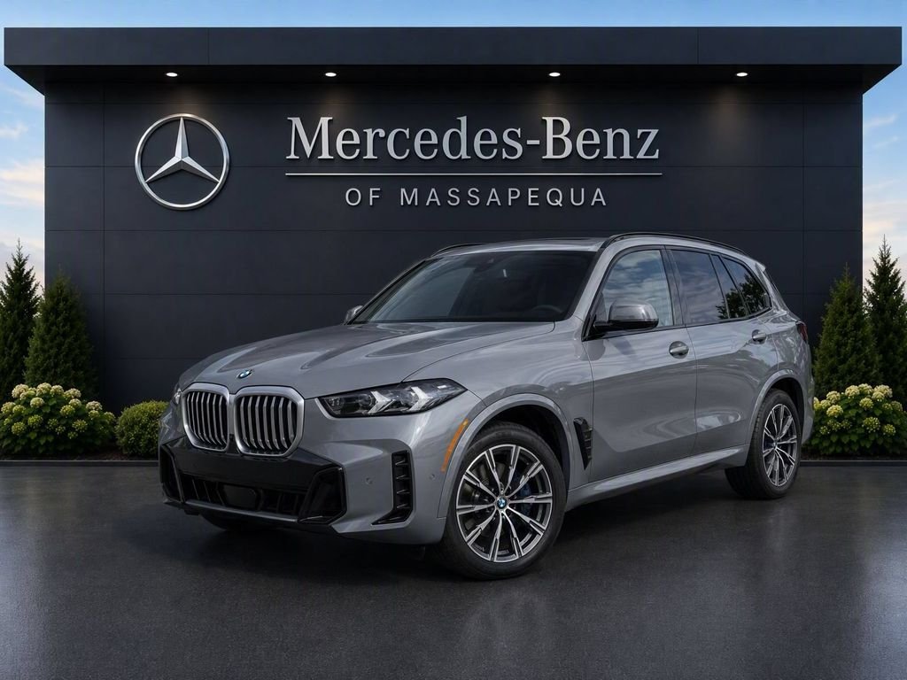 Used 2024 Gray BMW xDrive40i image 2
