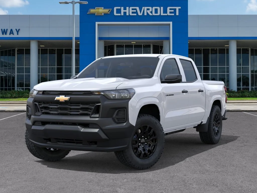 New 2026 Summit White Chevrolet WT image 6