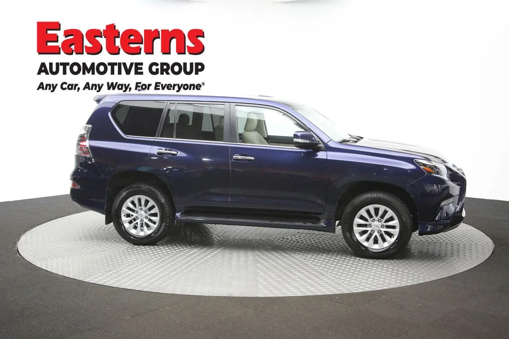 Used 2021 Blue Lexus 460 image 51