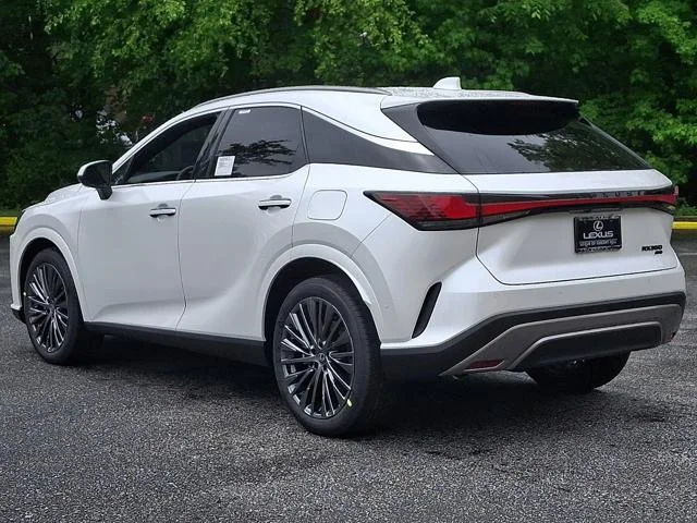 New 2026 Eminent White Pearl Lexus LUXURY image 10