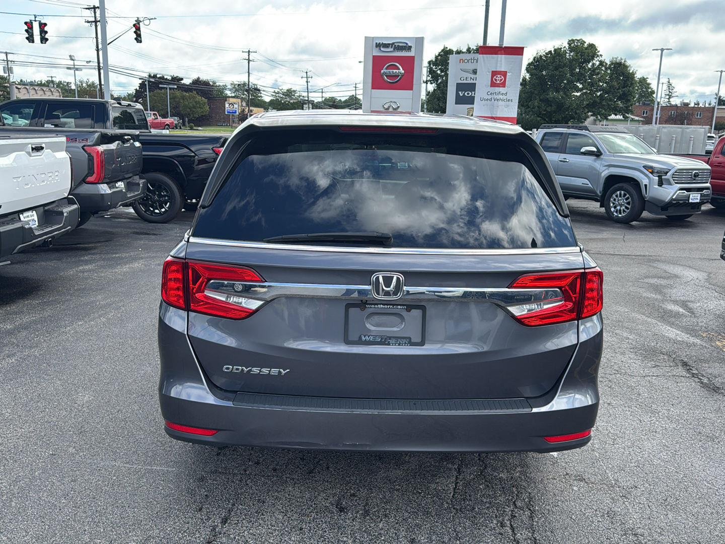 Used 2020 Modern Steel Metallic Honda LX image 5