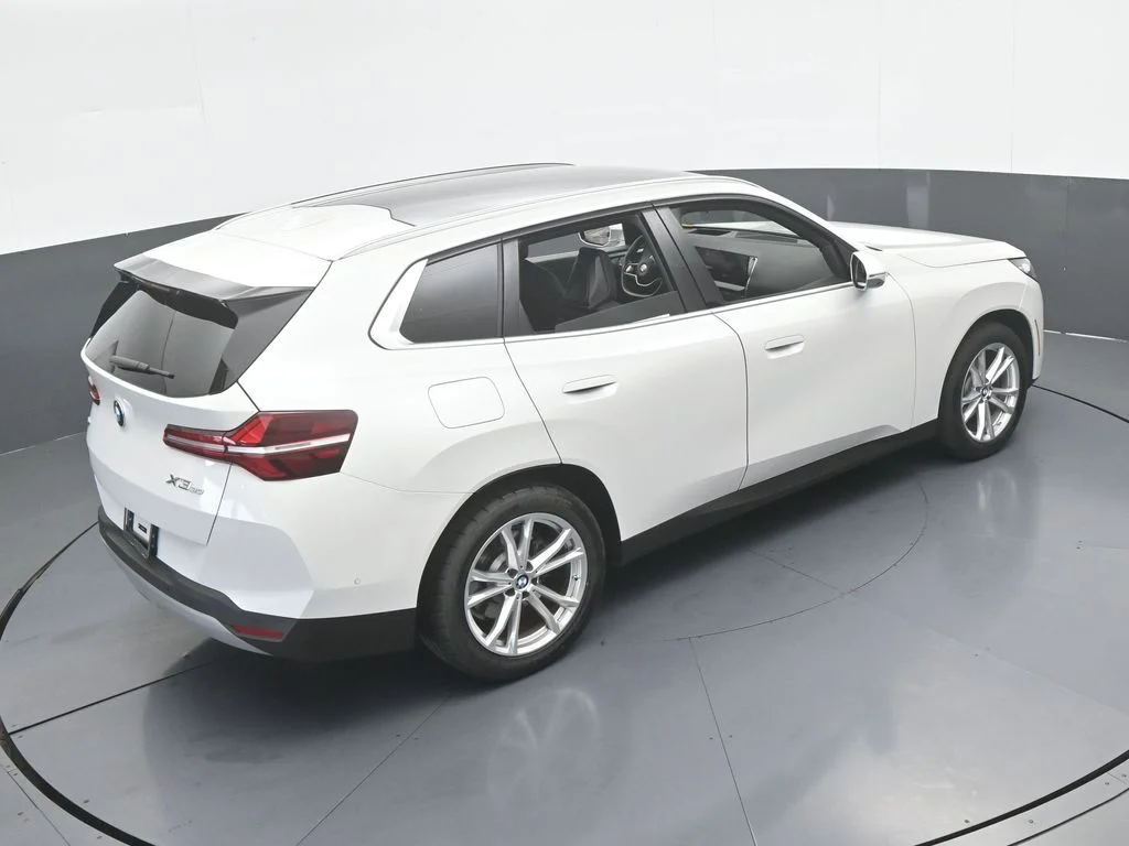 2025 BMW X3 30 - Photo 58