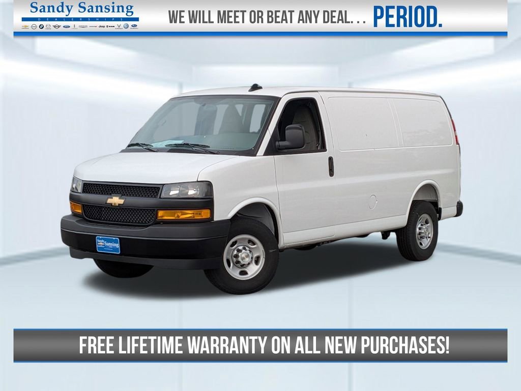 2025 Chevrolet Express 2500 Work Van HD's photo
