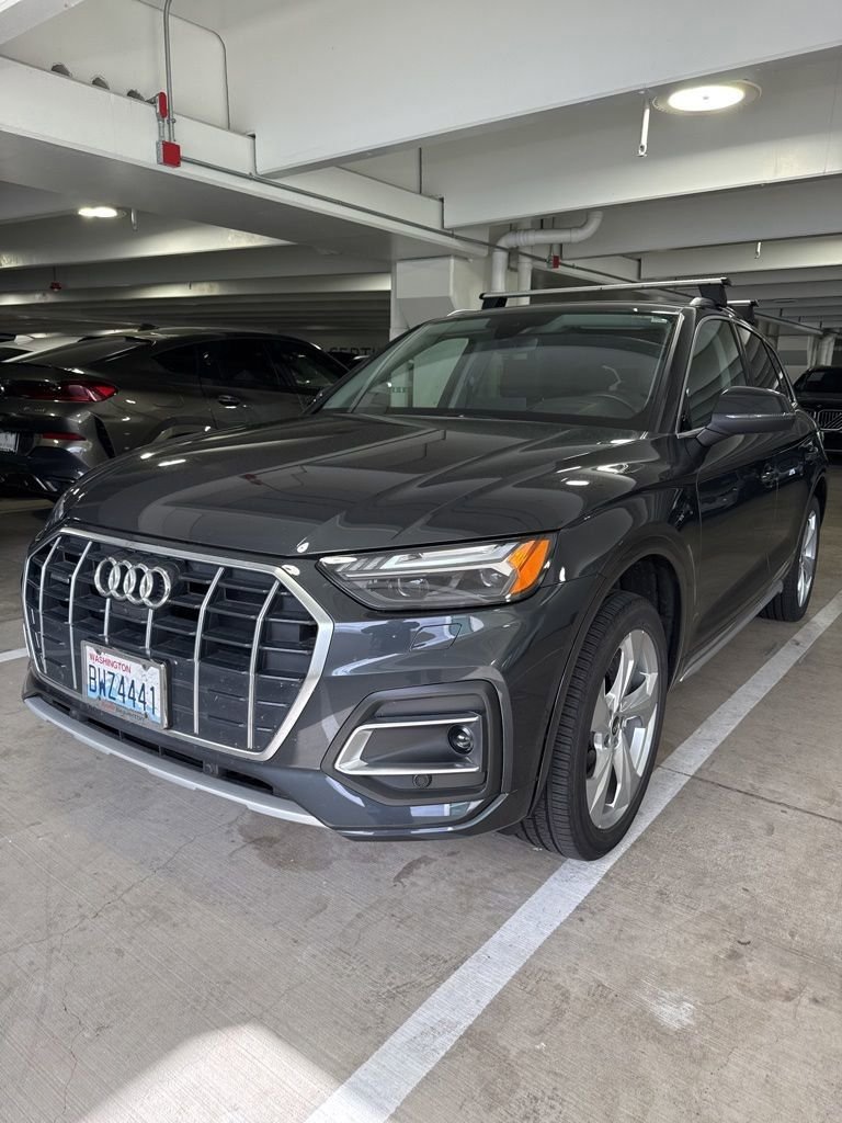 2021 Audi Q5 45 Prestige's photo