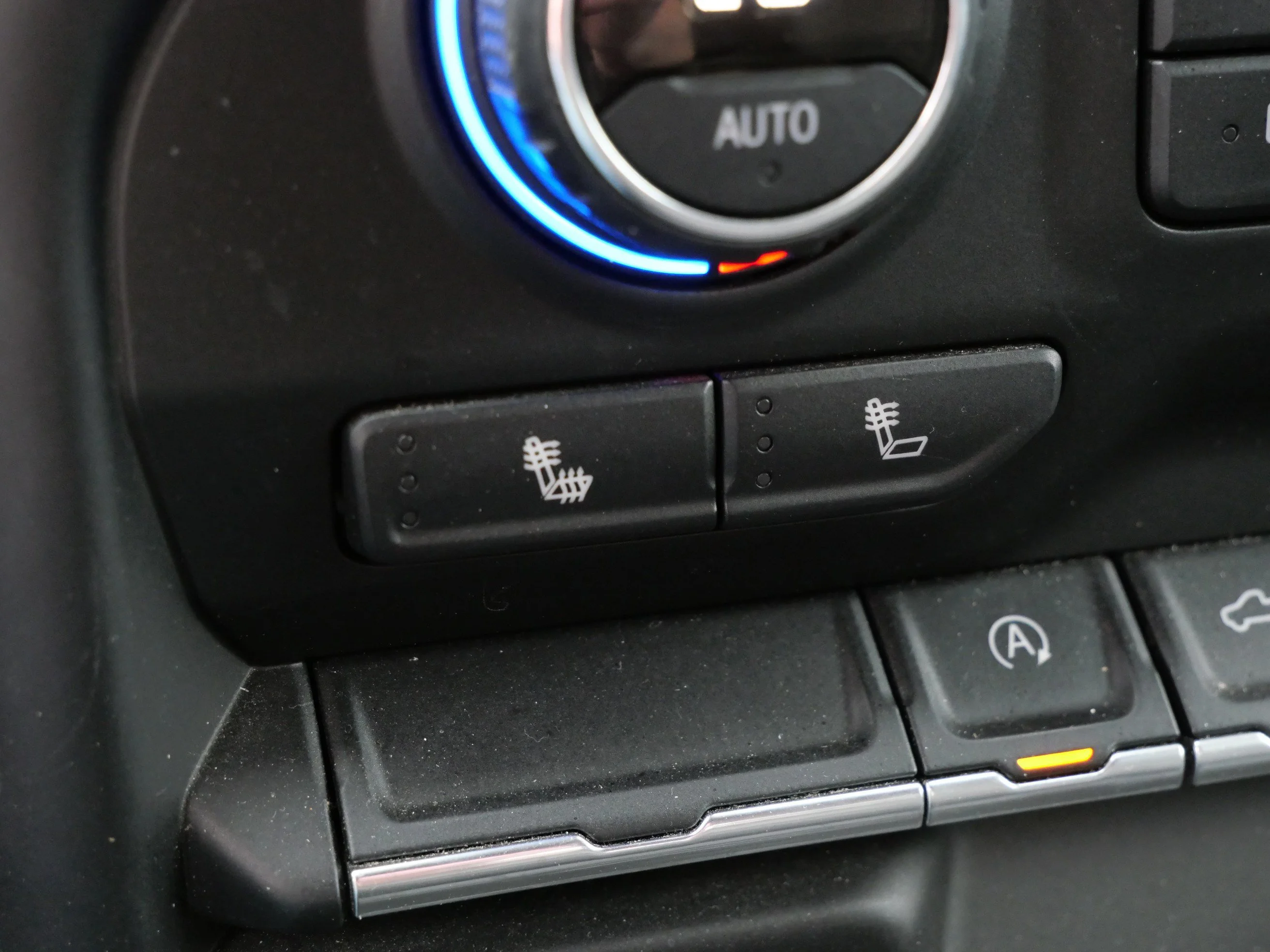 Used 2019 Black Chevrolet LT Trail Boss image 29