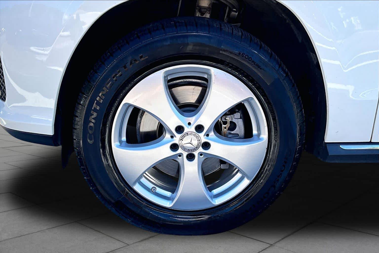 Used 2017 Polar White Mercedes-Benz GLS 450 image 11