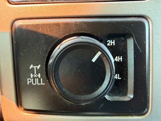 Used 2019 White Ford LARIAT image 19
