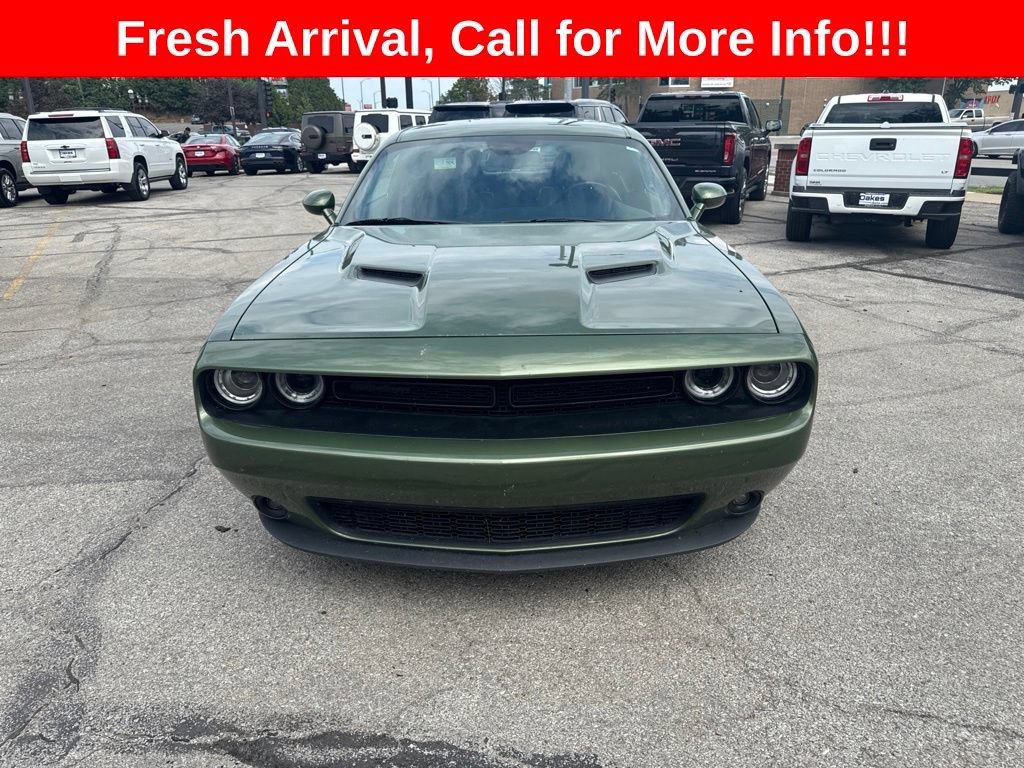 Used 2022 Dodge Challenger SXT with VIN 2C3CDZAG6NH205735 for sale in Kansas City