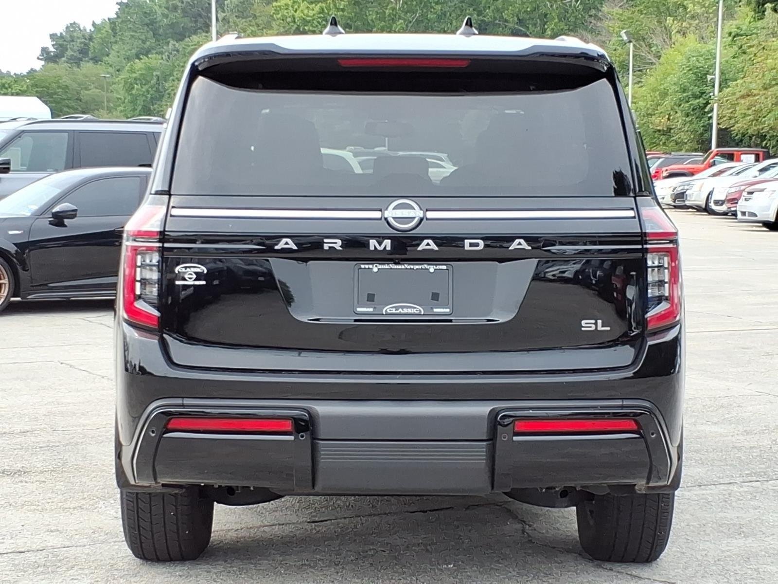 Used 2025 Super Black Nissan SL image 8