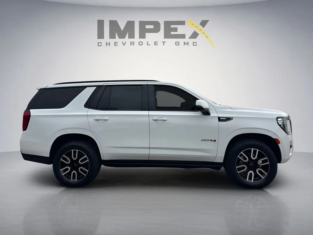 Used 2023 White GMC AT4 image 6