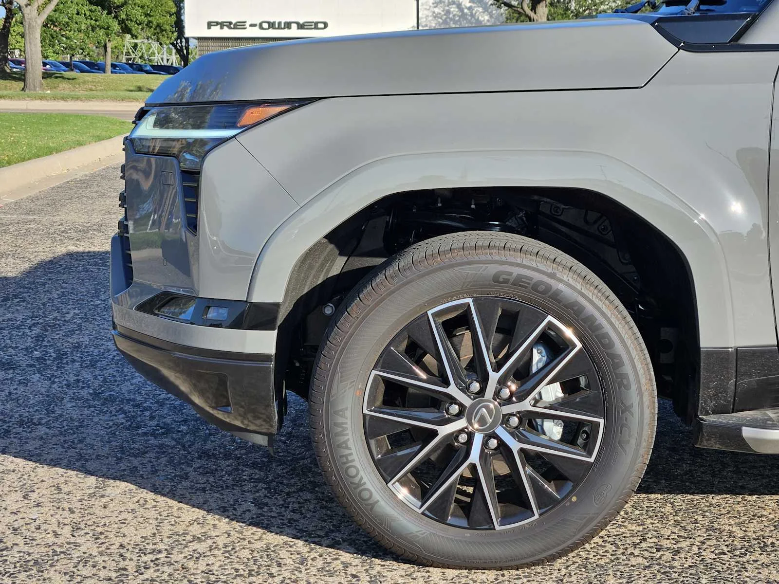 Certified Used 2026 INCOGNITO Lexus Premium+ image 5