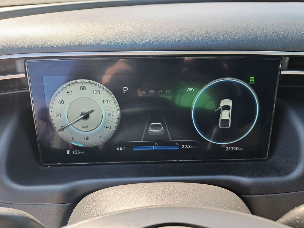 Used 2024 Green Hyundai SEL image 18