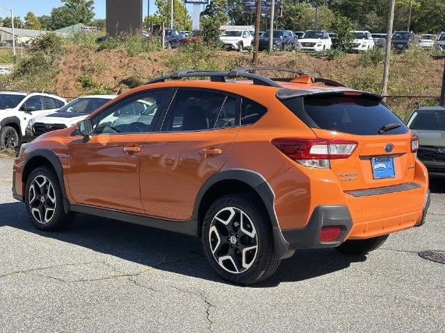 Used 2018 Orange Subaru 2.0i Limited image 11
