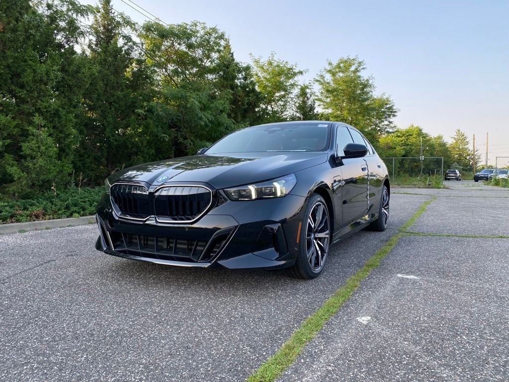 2027 BMW 5 Series 550e