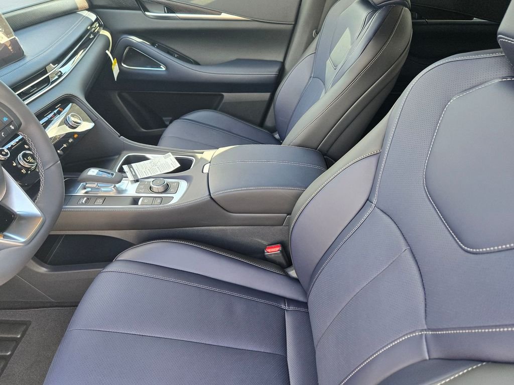 2026 INFINITI QX60 LUXE - Photo 8