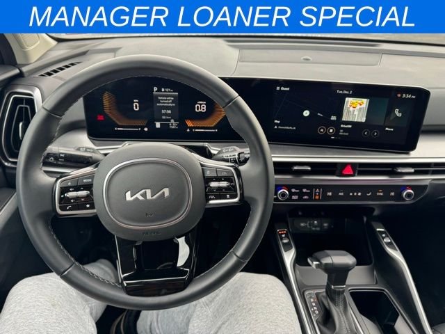 2025 Kia Sorento S - Photo 18