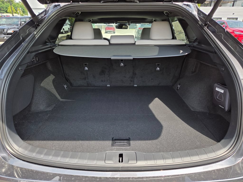 New 2026 Cloudburst Gray Lexus PREMIUM image 29