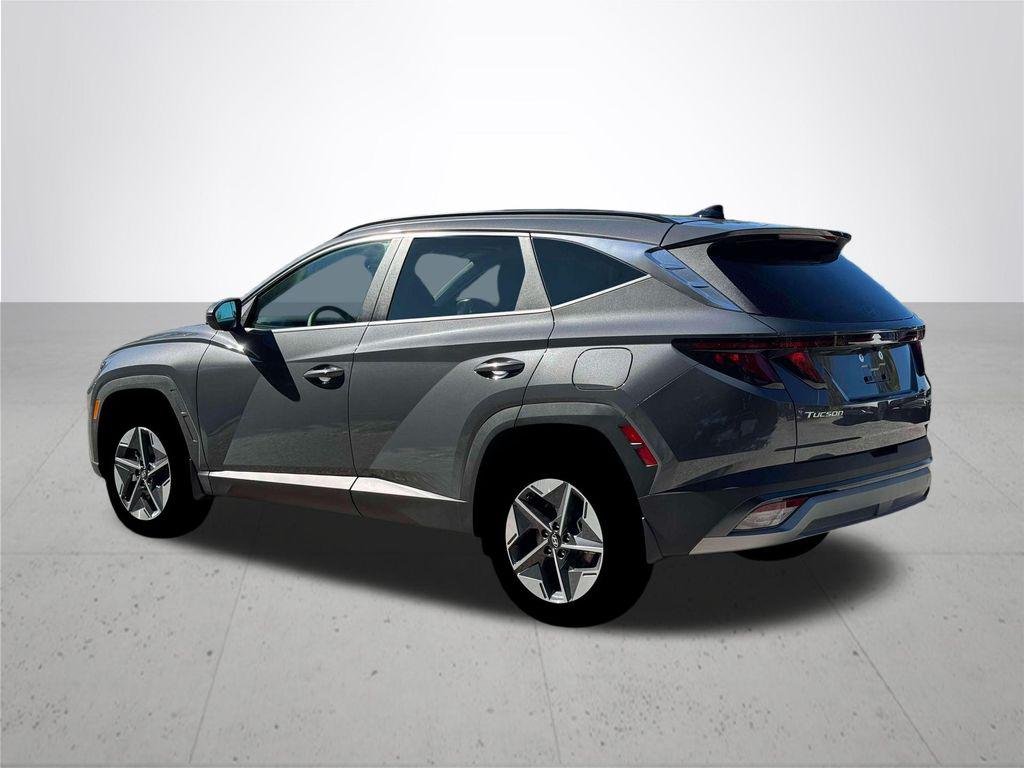 New 2026 Gray Hyundai SEL image 4