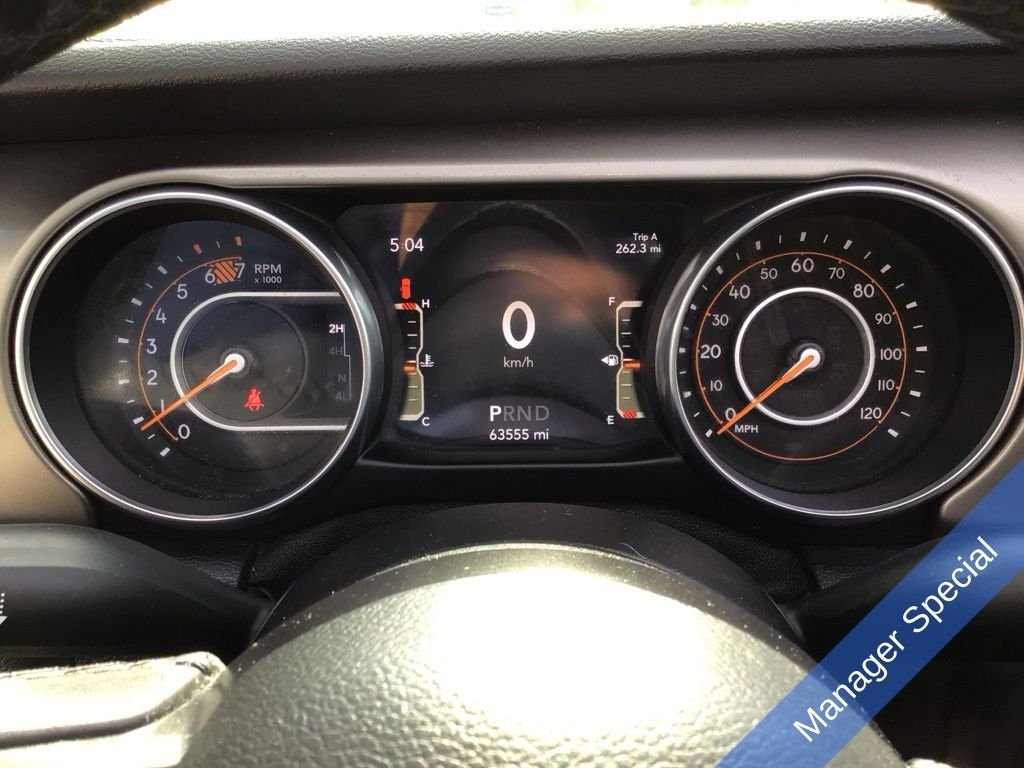 Used 2018 Green Jeep Unlimited Sport S image 26
