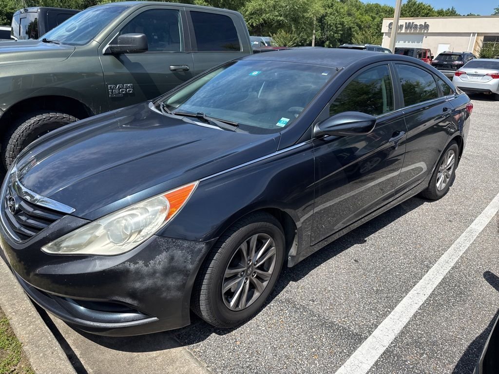 2011 Hyundai Sonata GLS I4 A/T's photo