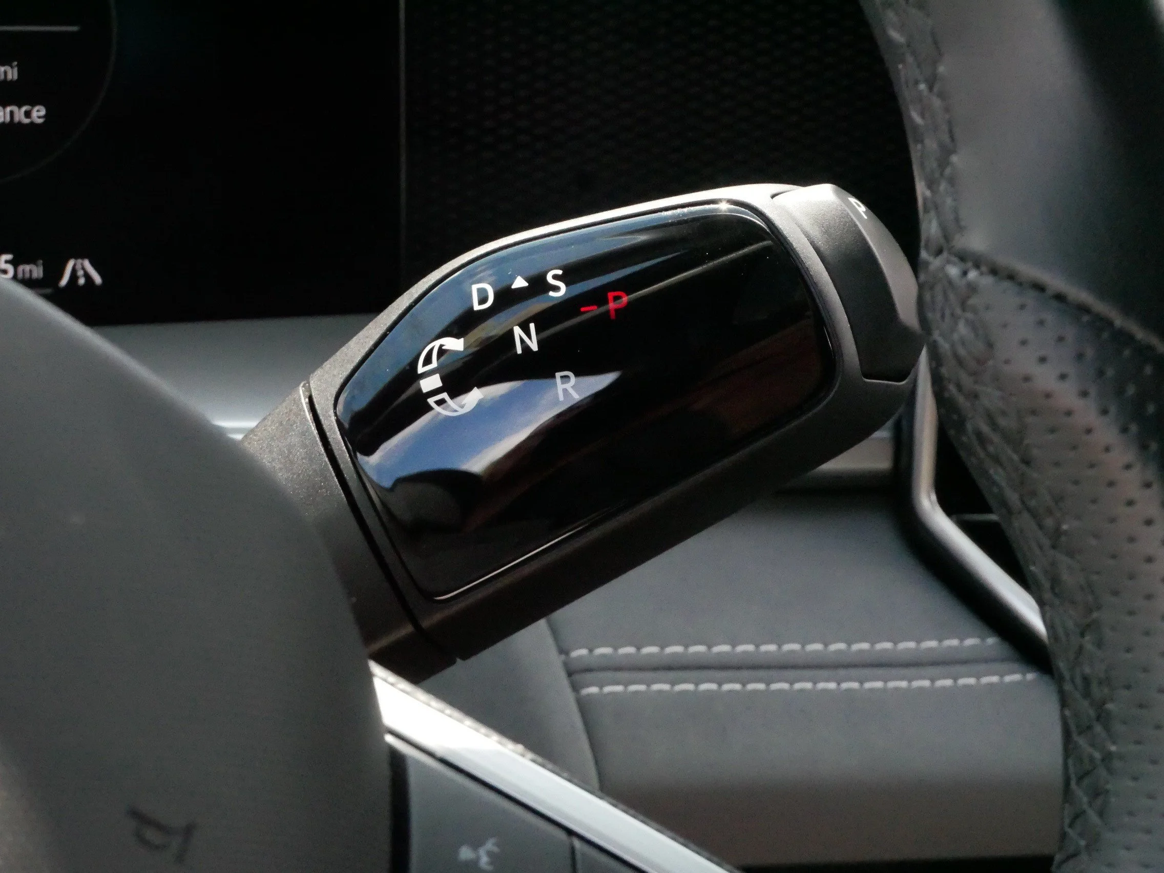 Used 2026 Platinum Gray Metallic Volkswagen SE R-Line Black image 25