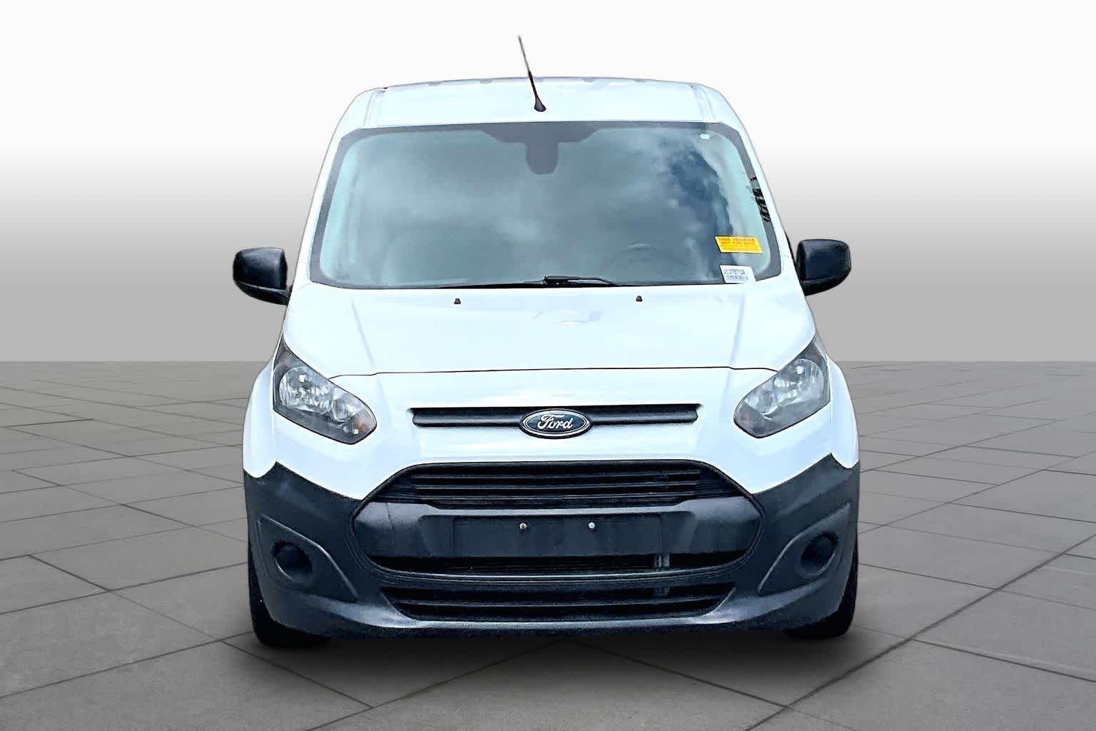 Used 2018 Frozen White Ford XL image 4
