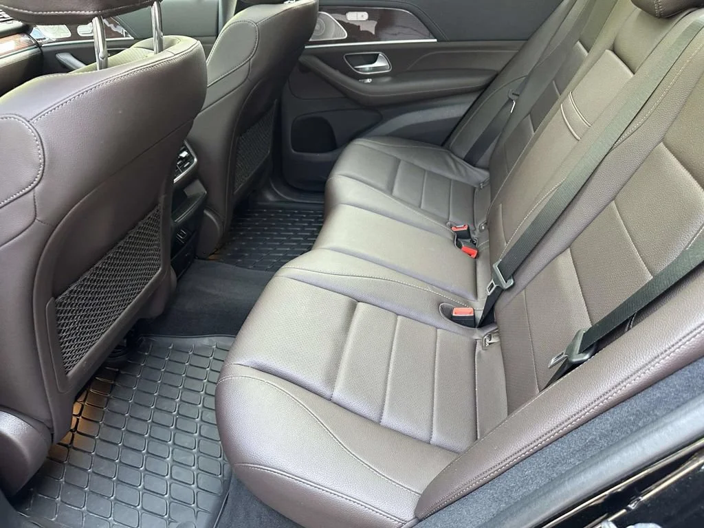 Used 2022 Black Mercedes-Benz 4MATIC® image 13