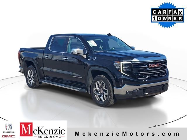 2023 GMC Sierra 4WD Crew Cab Short Box SLT's photo