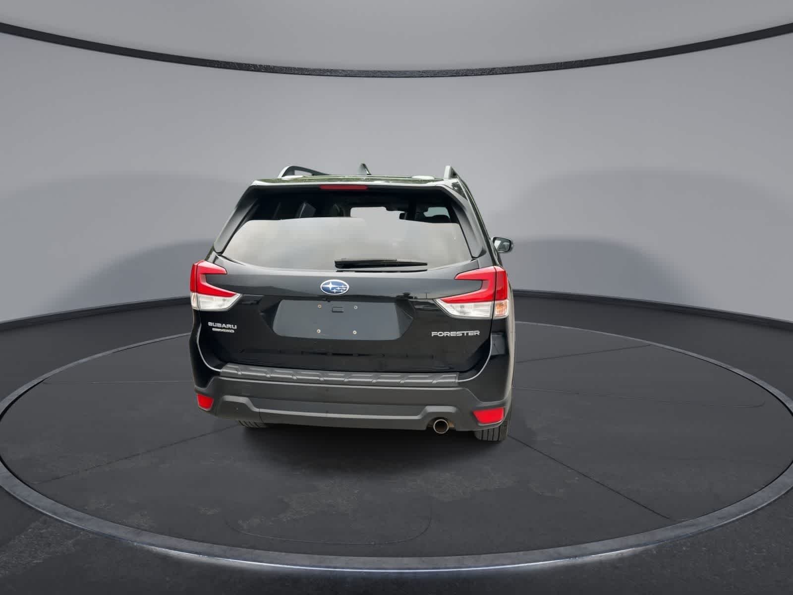 Used 2019 Crystal Black Silica Subaru Limited image 7