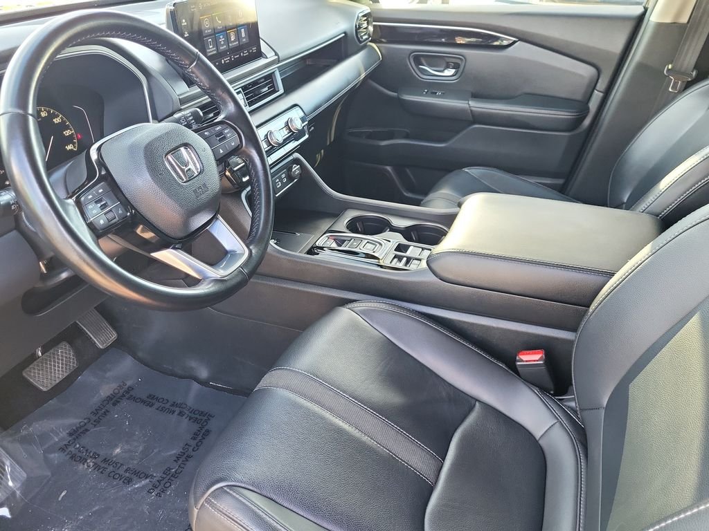 Used 2024 Black Honda EX-L image 11