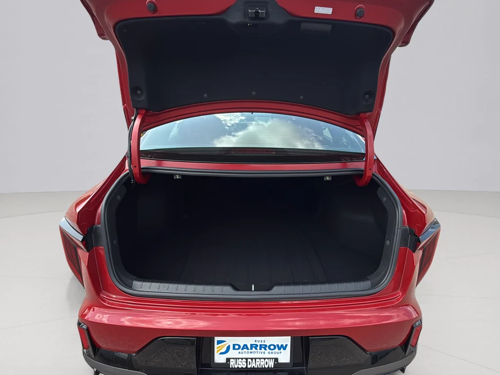 Used 2025 Currant Red Kia GT-Line image 31