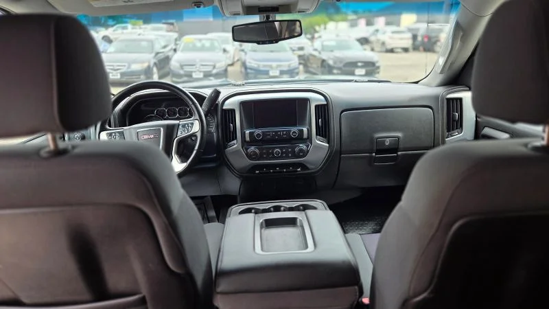 Used 2014 Blue GMC SLE Pickup 4D 6 1/2 ft image 35