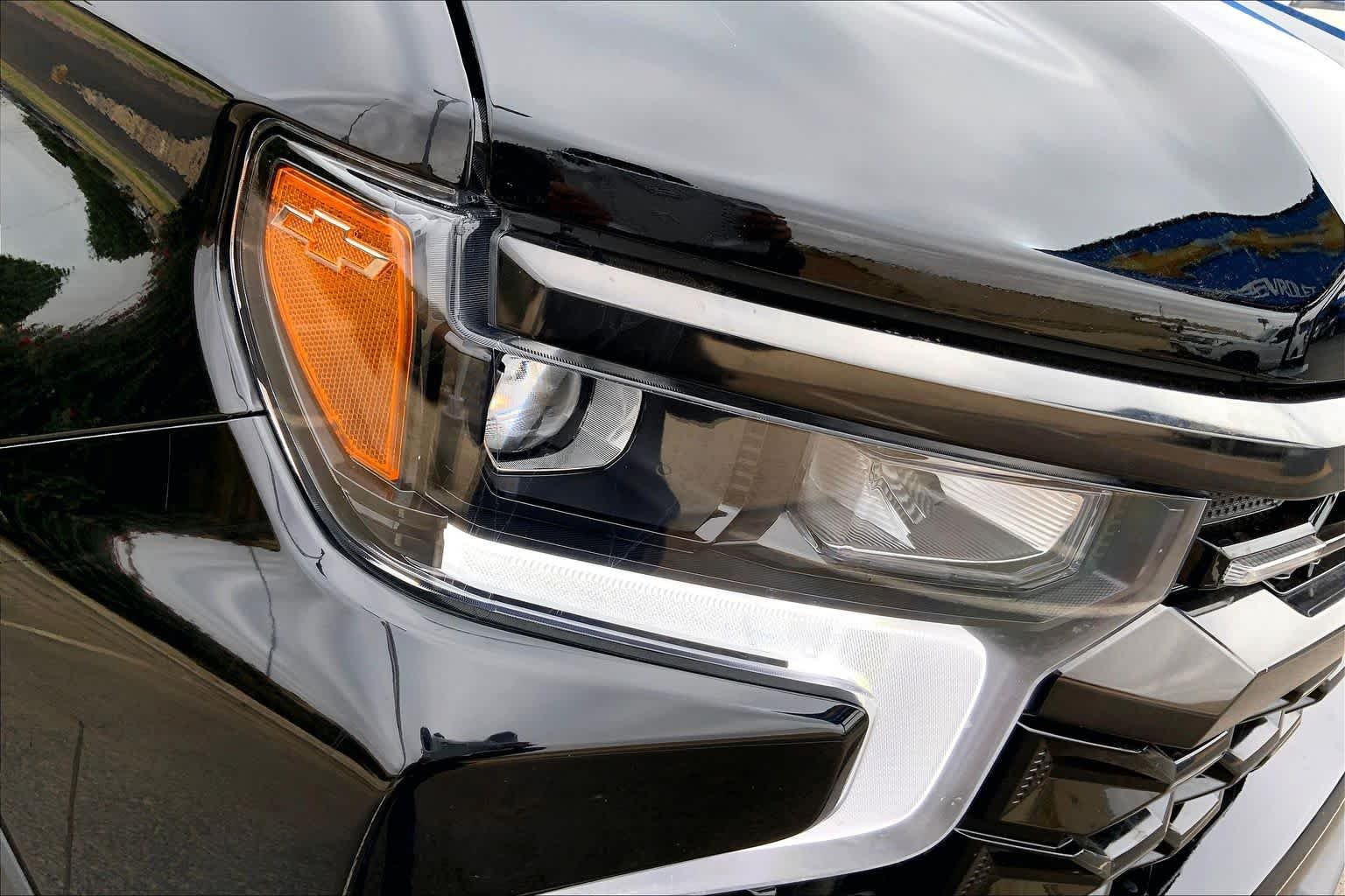 Used 2024 Black Chevrolet ZR2 image 28