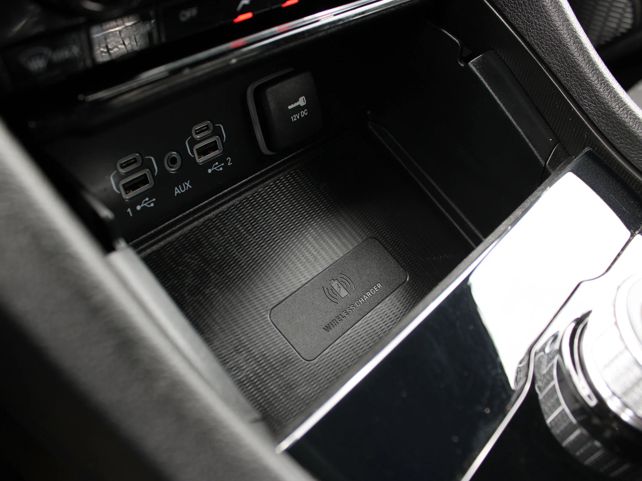 Certified Used 2024 White Jeep Altitude * No Accidents | Trailer Tow | Sunroof | Heated Seats | Adaptive Cruise | Captain
