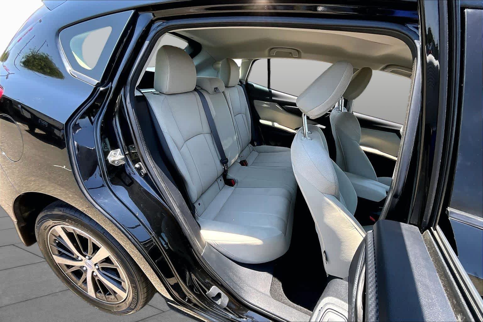 Used 2019 Crystal Black Silica Subaru Premium image 19