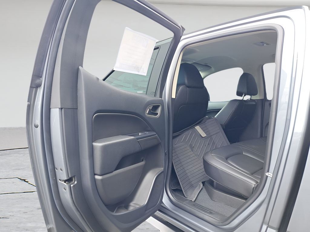 Used 2022 Gray Chevrolet ZR2 image 11