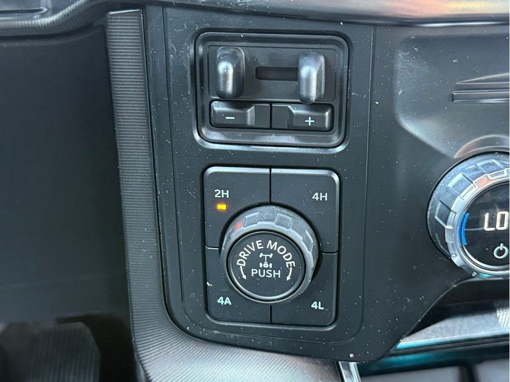 Used 2021 Carbonized Gray Metallic Ford Platinum image 30
