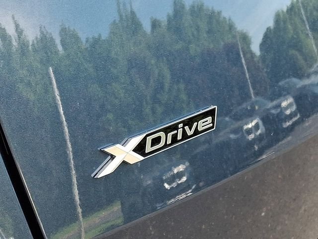 New 2026 Arctic Race Blue metallic BMW 30 xDrive image 21