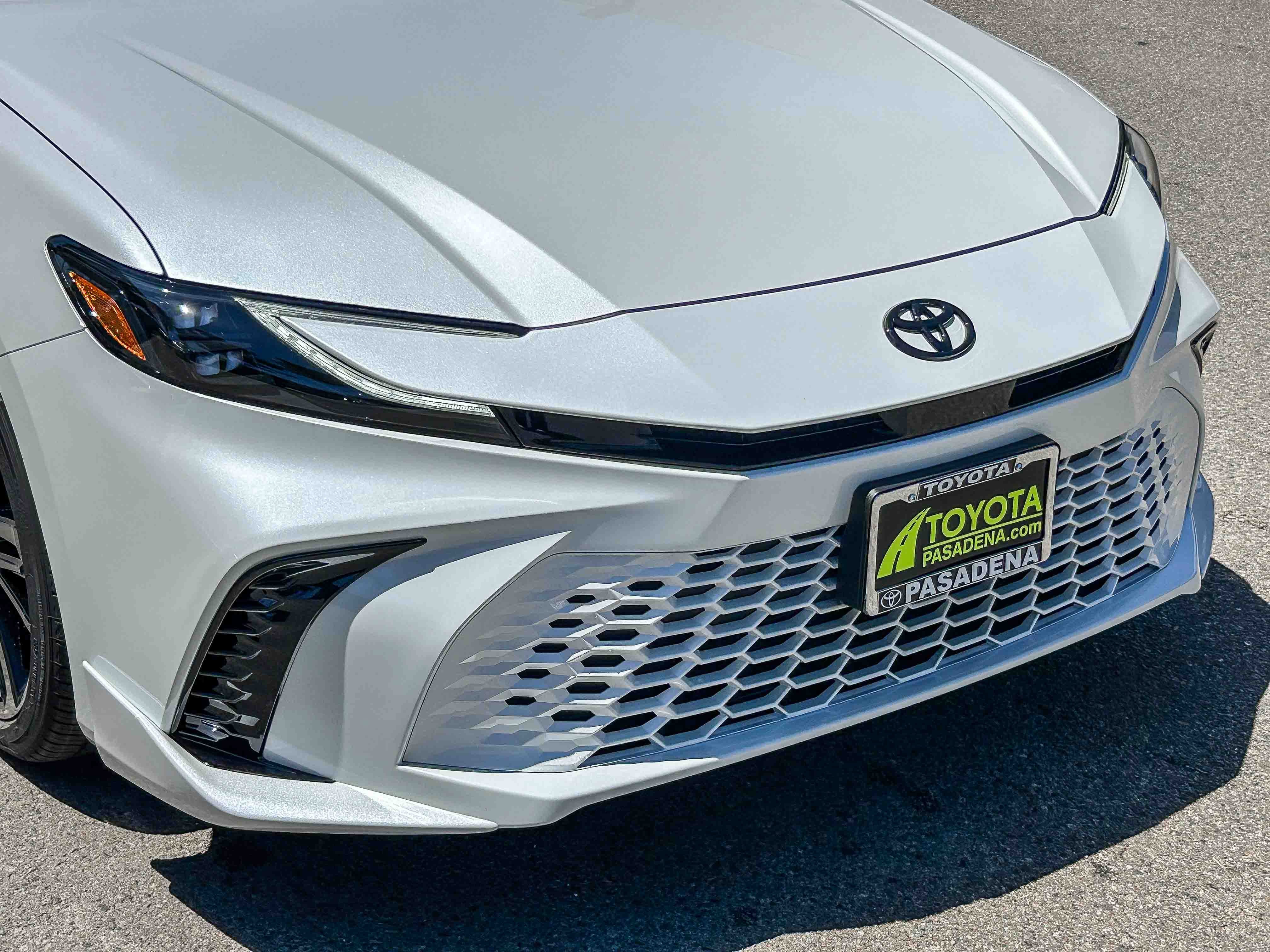New 2026 WIND CHILL PRL Toyota XSE image 5