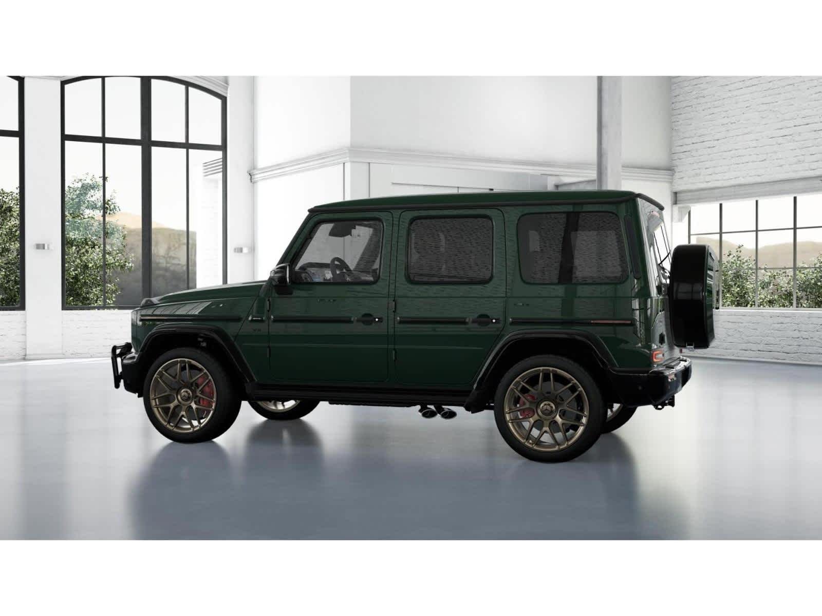 New 2027 MANUFAKTUR Deep Green Non-Metallic Mercedes-Benz AMG® G 63 image 31