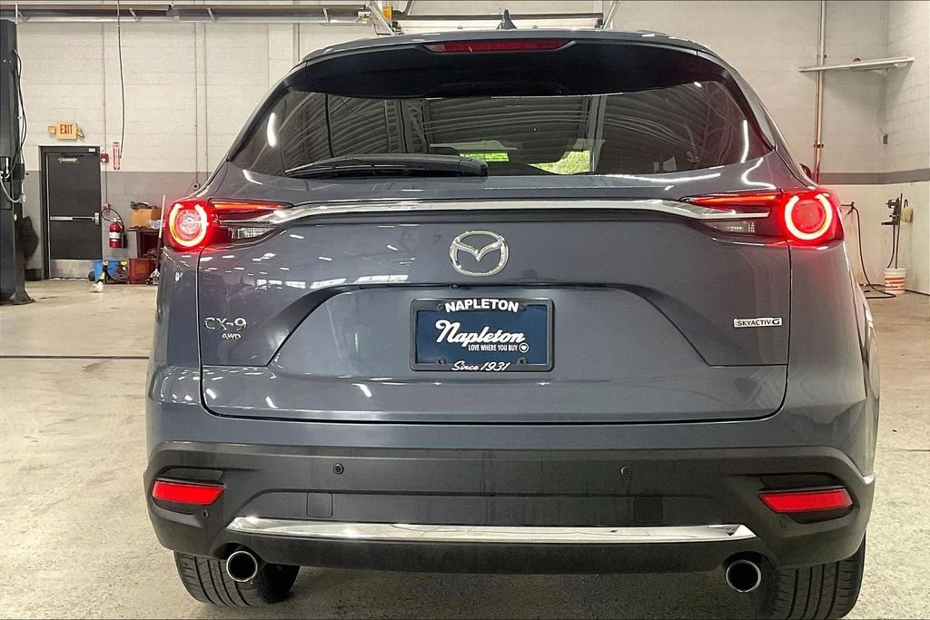 Used 2023 Gray Mazda Carbon Edition image 3