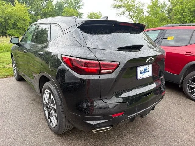 Used 2023 Black Chevrolet RS image 6