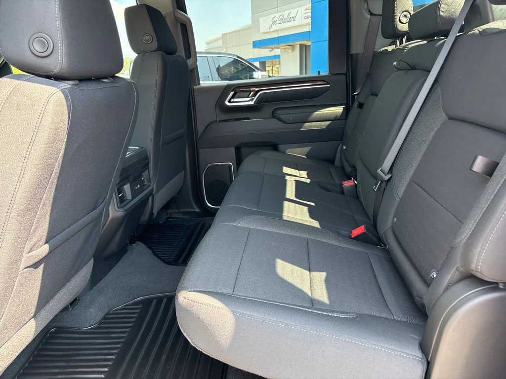 New 2026 Summit White Chevrolet LT image 26