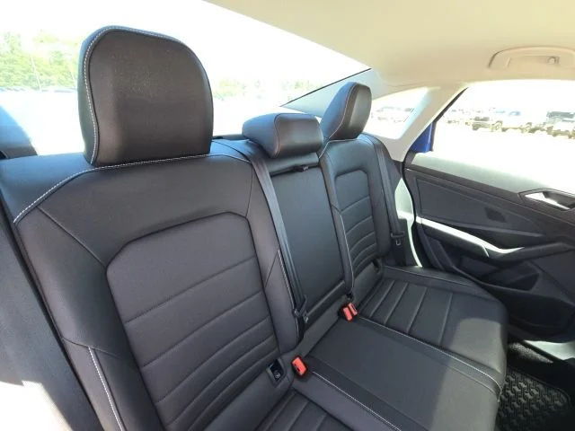 Used 2023 Blue Volkswagen 1.5T SE image 13