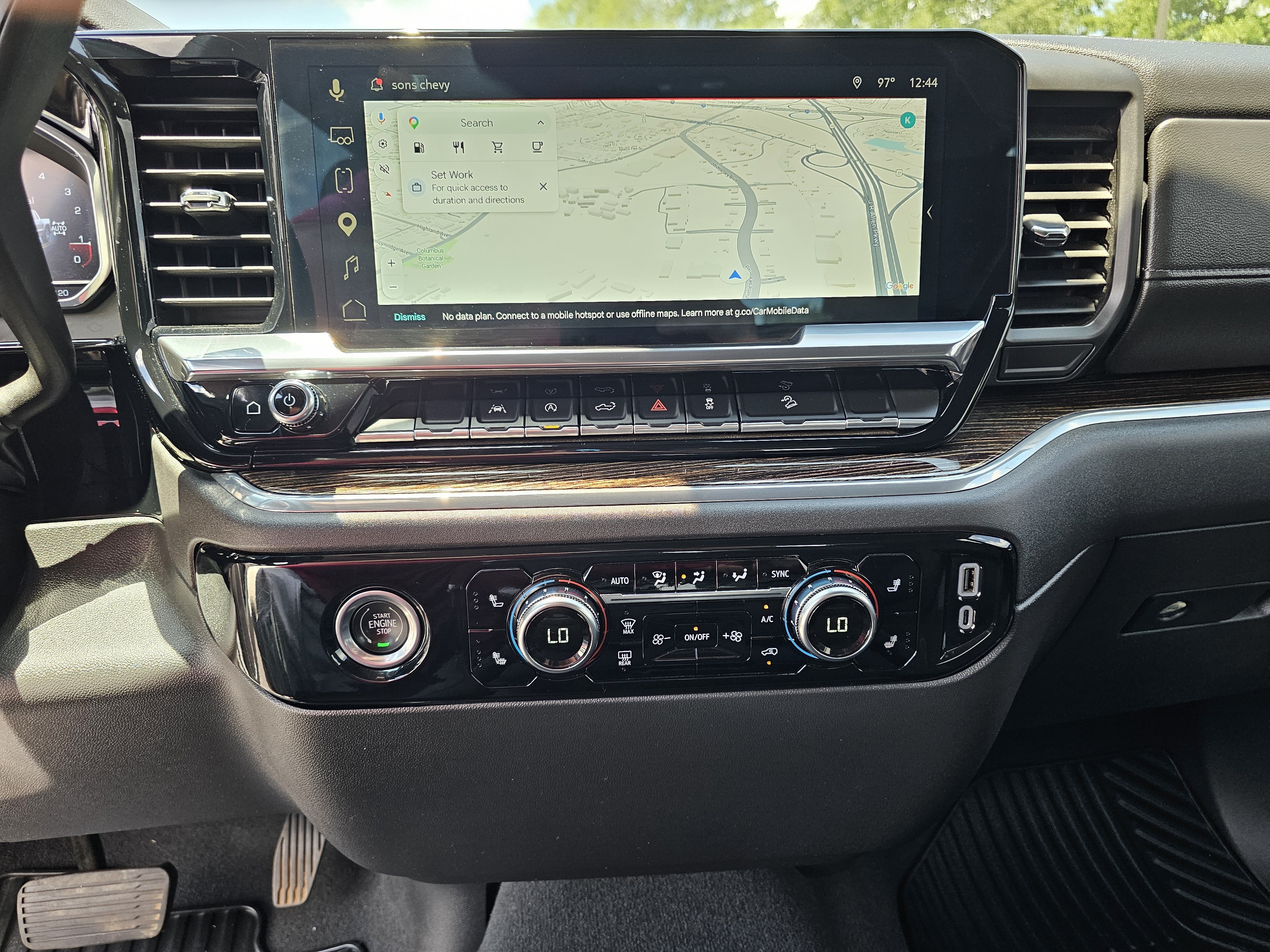 Used 2023 Summit White GMC Elevation image 26