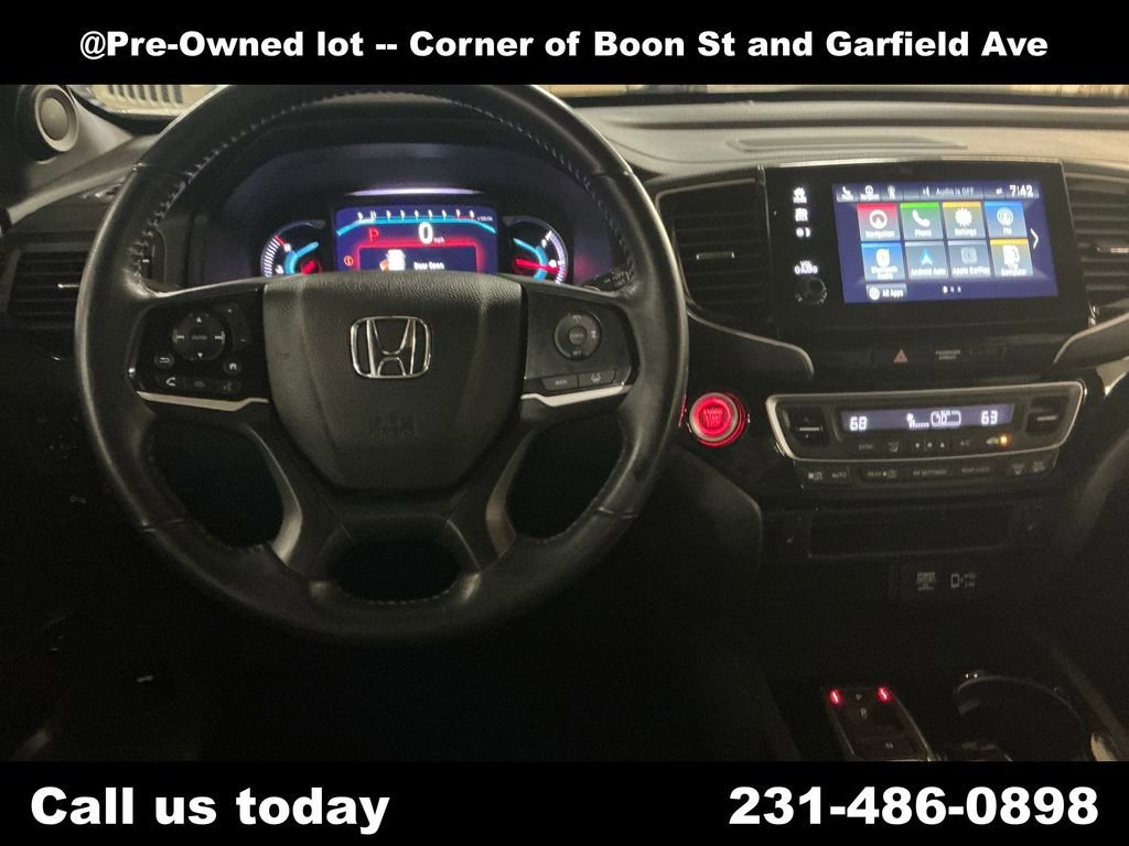 Used 2021  Honda Touring image 17