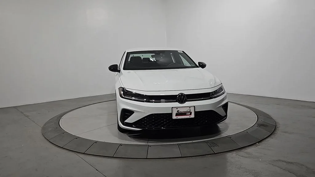 New 2026 White Volkswagen 1.5T Sport image 8