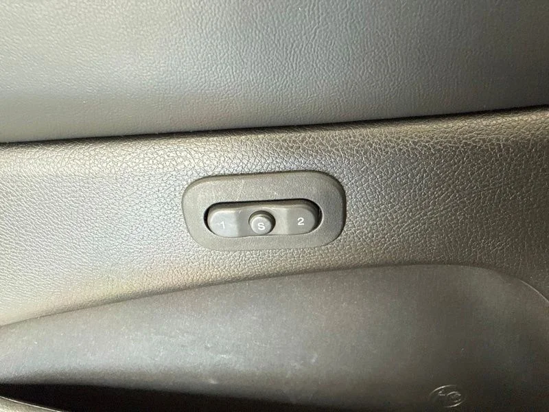Used 2020 Red Jeep Limited image 23