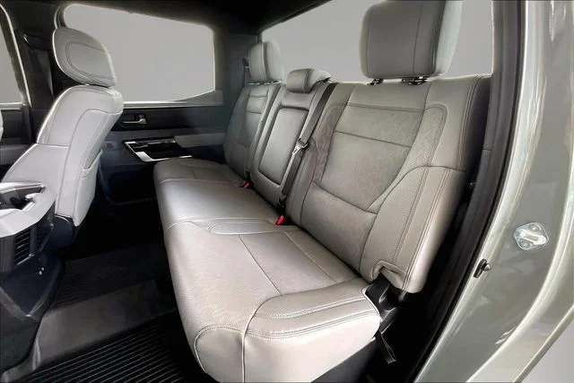 Used 2025  Toyota Limited image 19