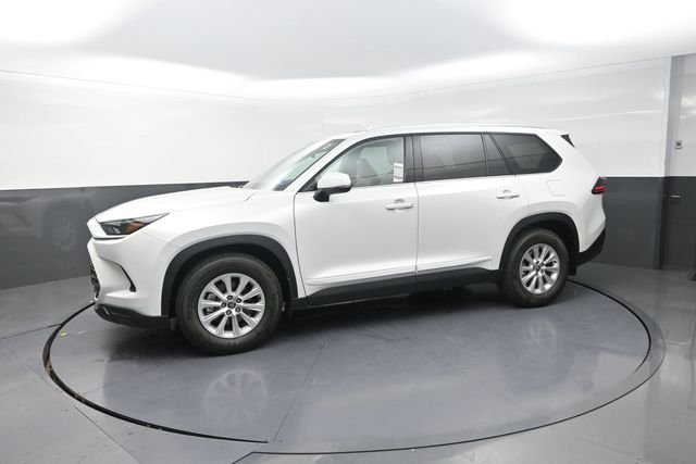 Used 2026 Beige Toyota XLE image 40